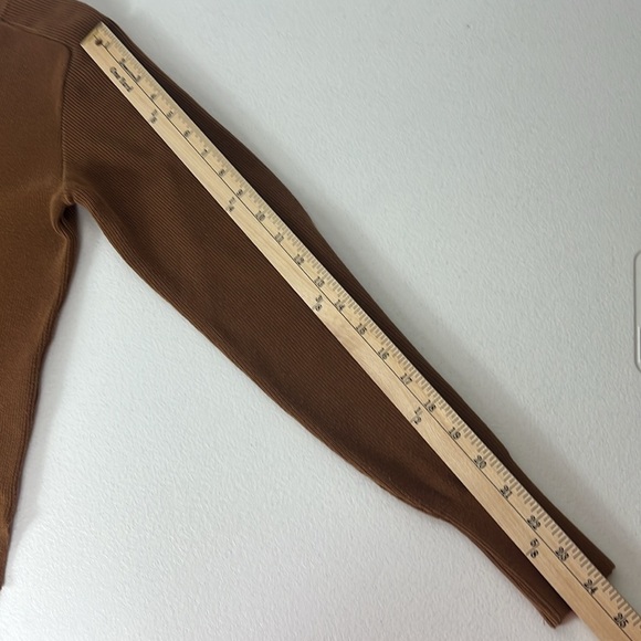 United Tokyo Knitwear Sz Small Sweater Brown Crew Neck - Picture 6 of 8